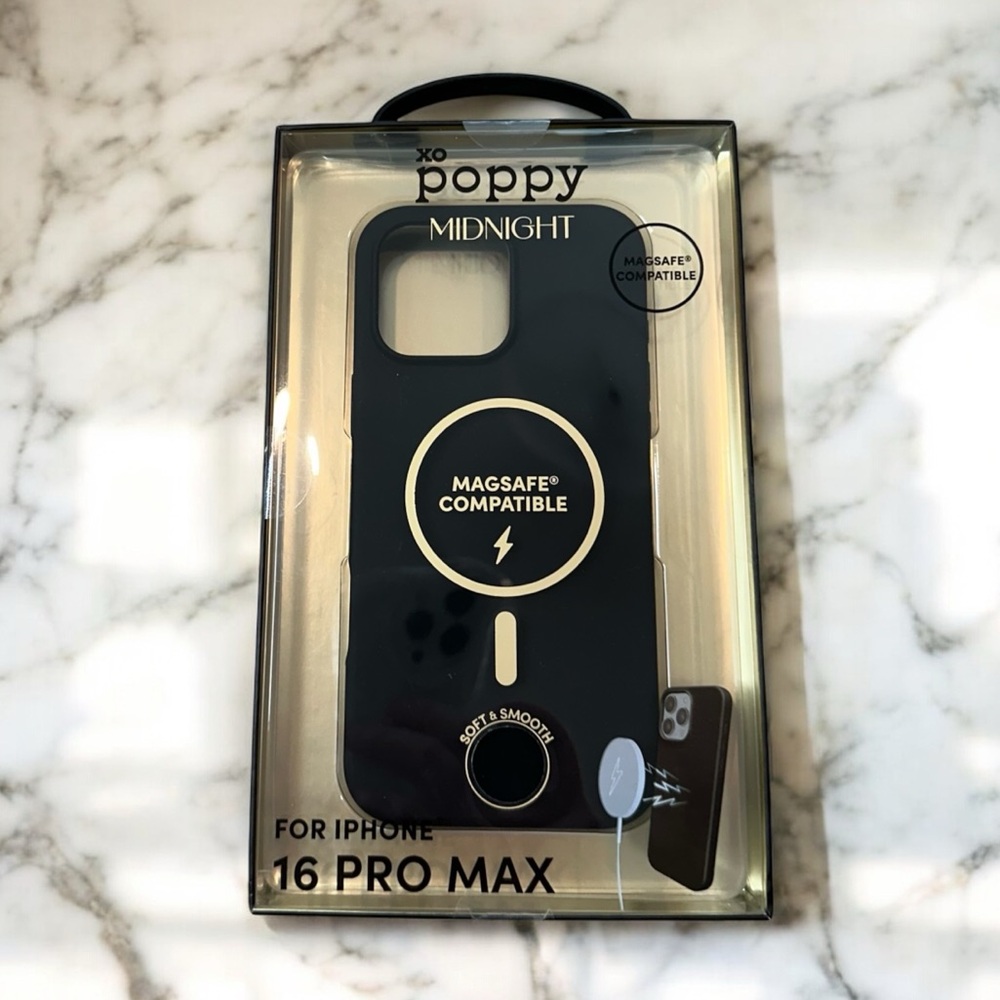 Poppy Midnight iPhone 16 Pro Max Phone Case NIB Black MagSafe